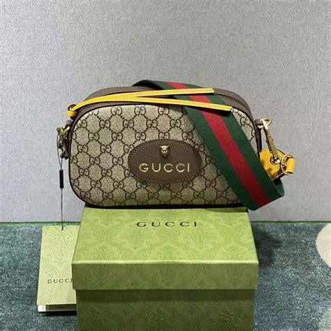 Neo Vintage Gucci Purses, wallets & cases for Women